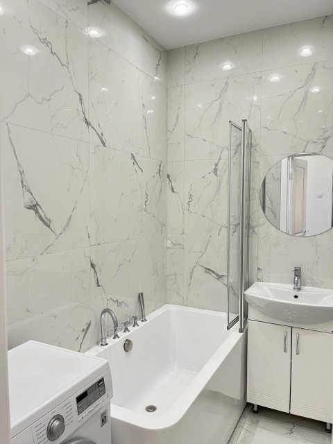 3 комн., 77 м², 112 серия, Дом быта 4