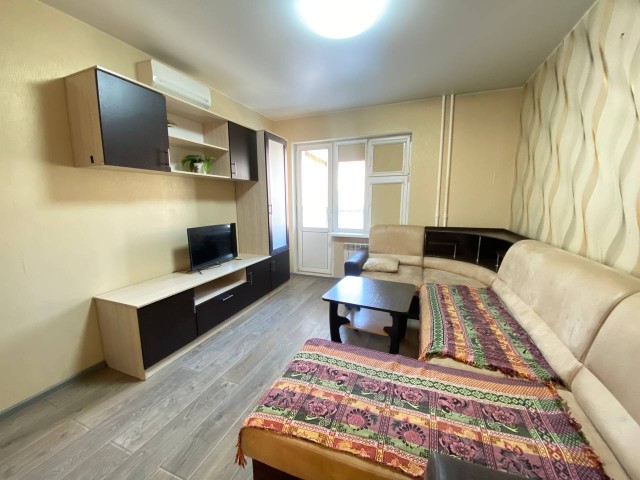 2 комн., 45 м², Монолитно-каркасный, Авиапорт 2