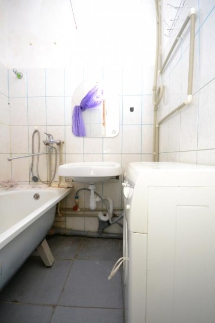 2 комн., 60 м², Блочный, 16 квартал 14