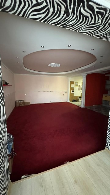 3 комн., 95 м², Блочный, ТЦ "Олонхо" 3