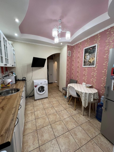 1 комн., 35 м², 112 серия, Площадь Победы 2