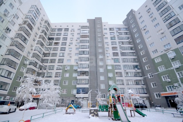 4 комн., 114 м², Монолитно-каркасный, 203 мкрн. 20