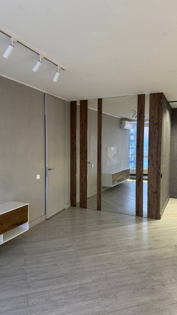 2 комн., 80 м², Блочный, 203 мкрн. 5