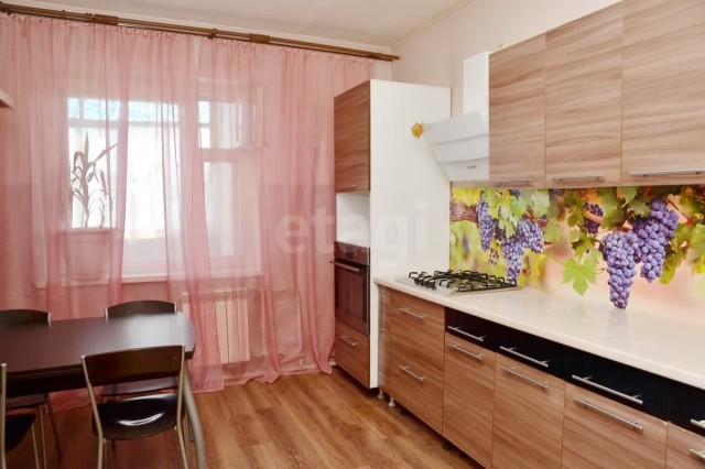 3 комн., 73 м², Инд. планировка, Авиапорт
