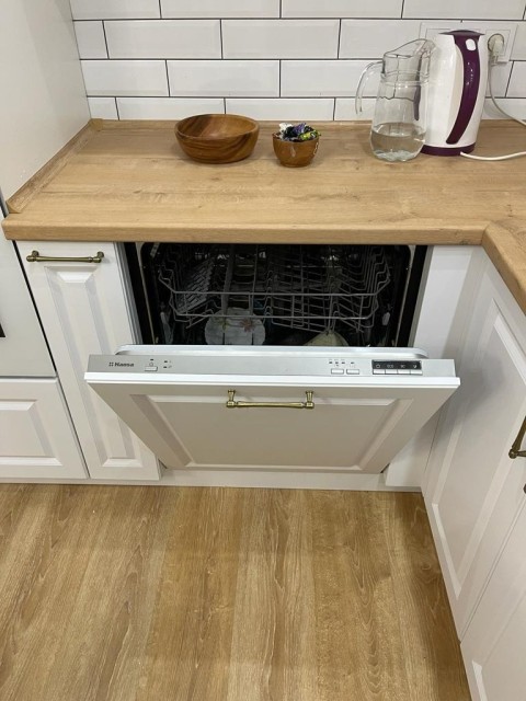 3 комн., 56 м², Монолитно-каркасный, Авиапорт 9