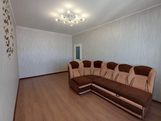 3 комн., 77 м², 112 серия, Сахацирк 2