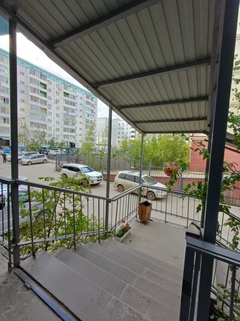 3 комн., 77 м², 112 серия, Сахацирк 19