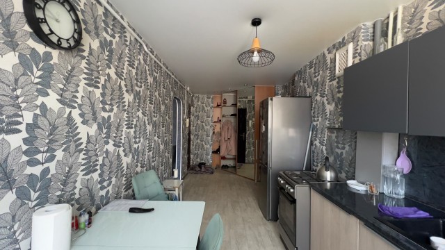 3 комн., 71 м², КПД, Автовокзал 2