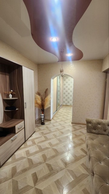 3 комн., 73 м², Инд. планировка, Авиагруппа 16