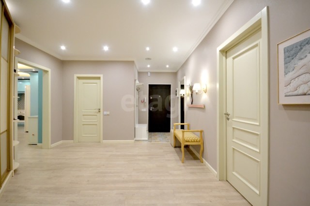 4 комн., 114 м², Монолитно-каркасный, 203 мкрн. 10