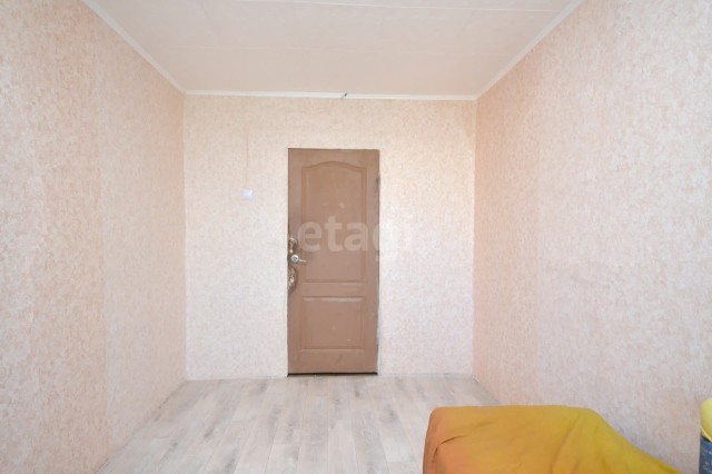 3 комн., 60 м², Хрущевка, Авиапорт 8