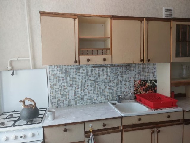 1 комн., 35 м², КПД, Центр - район пл. Орджоникидзе 3