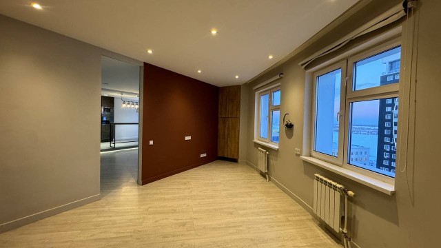 2 комн., 80 м², Блочный, 203 мкрн. 6