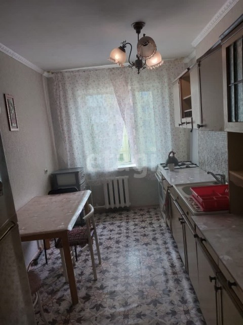 1 комн., 35 м², КПД, Центр - район пл. Орджоникидзе 4