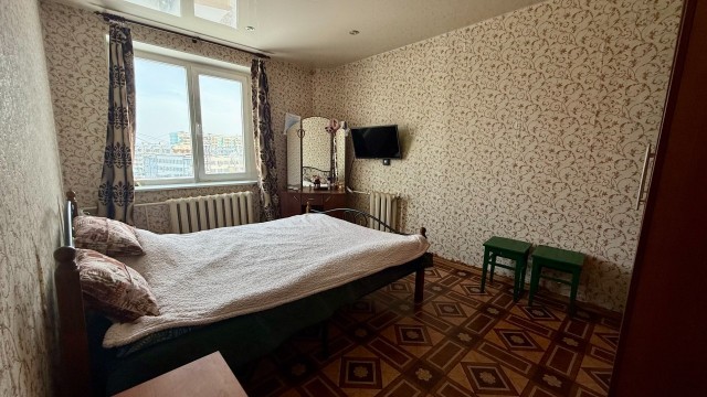 4 комн., 70 м², КПД, 202 мкрн. 4