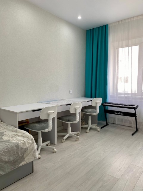 3 комн., 78 м², 112 серия, Сахацирк 7