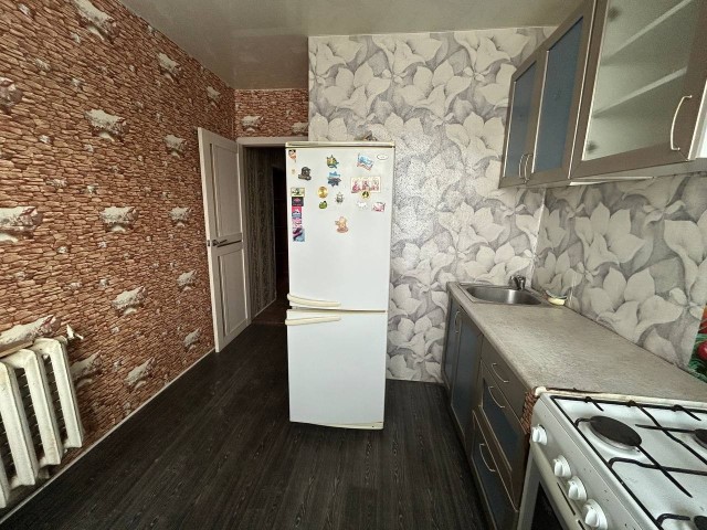 1 комн., 35 м², Инд. планировка, Площадь Победы 6