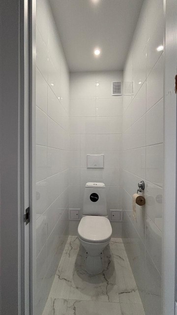 4 комн., 71 м², КПД, Центр - район пл. Орджоникидзе 8