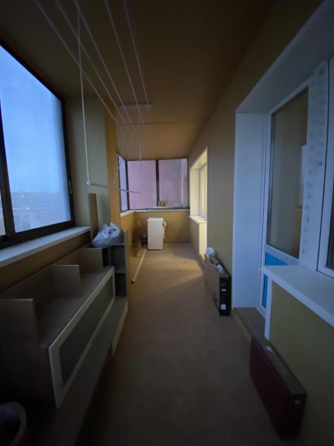 4 комн., 130 м², Монолитно-каркасный, 31 школа 18