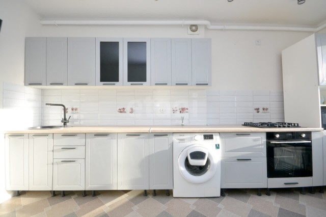 2 комн., 65 м², Монолитно-каркасный, 16 квартал