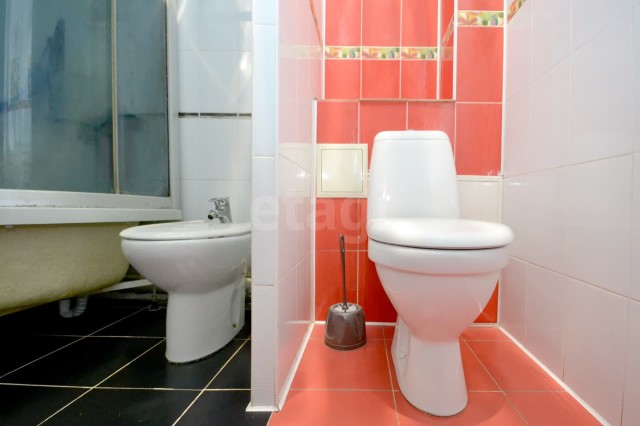 3 комн., 62 м², КПД, Центр - район пл. Дружбы 15