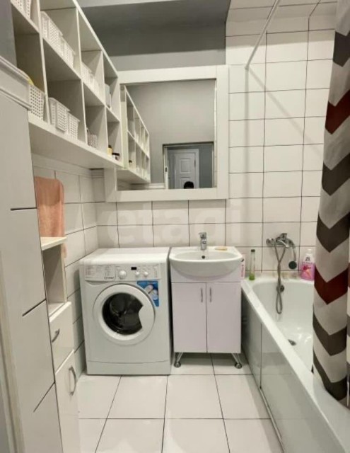 3 комн., 70 м², Сталинка, Центр - район пл. Дружбы 10