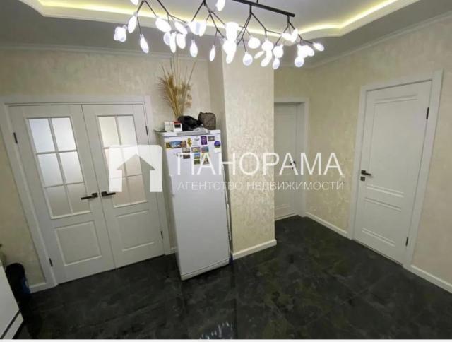 2 комн., 82 м², Монолитно-каркасный, 203 мкрн. 8