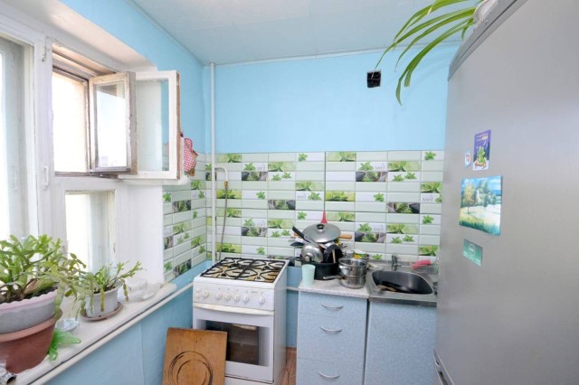 3 комн., 59 м², КПД, Авиапорт