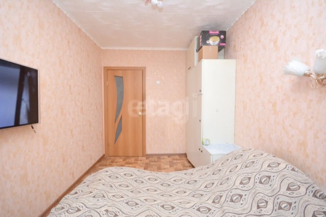 3 комн., 62 м², КПД, Дом быта 7