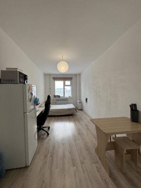 1 комн., Монолитно-каркасный, Областная больница, рынок "Манньыаттаах"