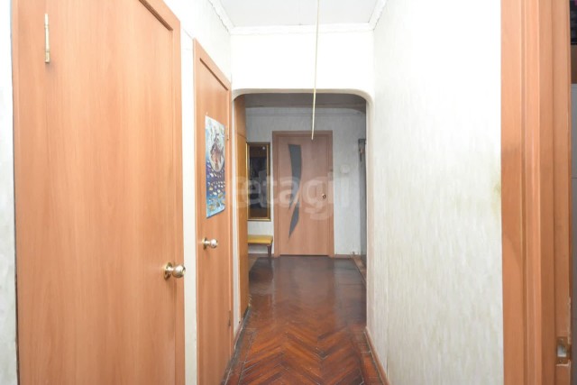 3 комн., 62 м², КПД, Дом быта 8