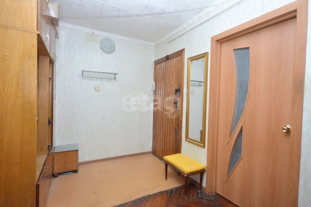 3 комн., 62 м², КПД, Дом быта 10