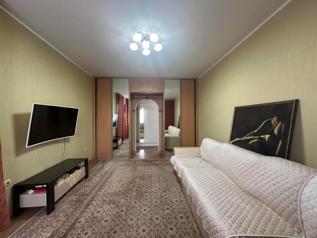 2 комн., 57 м², Монолитно-каркасный, 31 школа 2