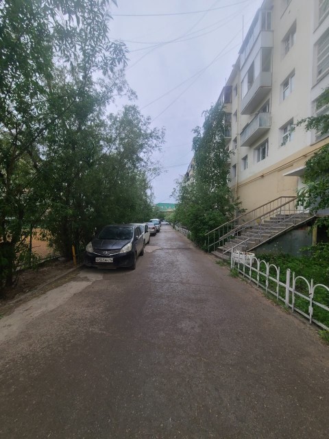 2 комн., 40 м², Хрущевка, Площадь Победы 2