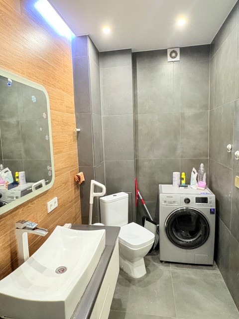 1 комн., 52 м², Монолитно-каркасный, 203 мкрн. 2