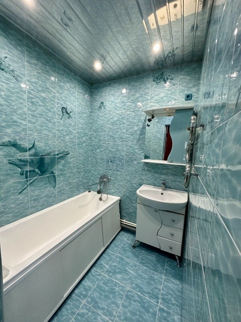 2 комн., 60 м², Монолитно-каркасный, Автовокзал 13