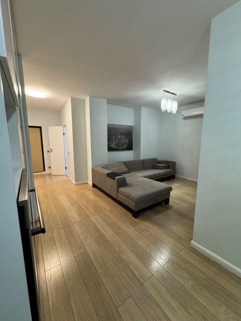 2 комн., Монолитно-каркасный, 203 мкрн. 5