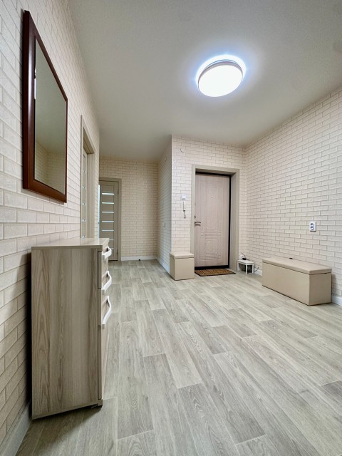 3 комн., 72 м², Инд. планировка, Авиапорт 19