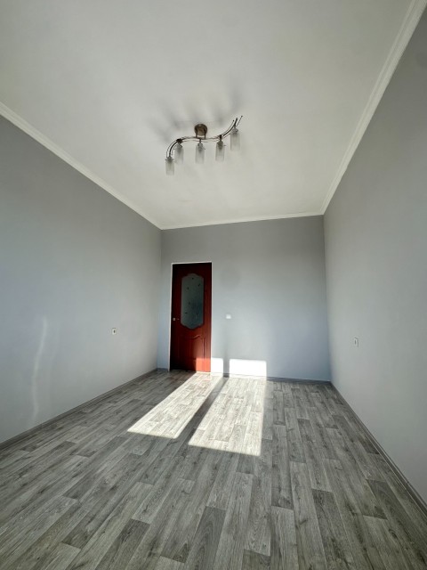 2 комн., 60 м², Монолитно-каркасный, Автовокзал 7