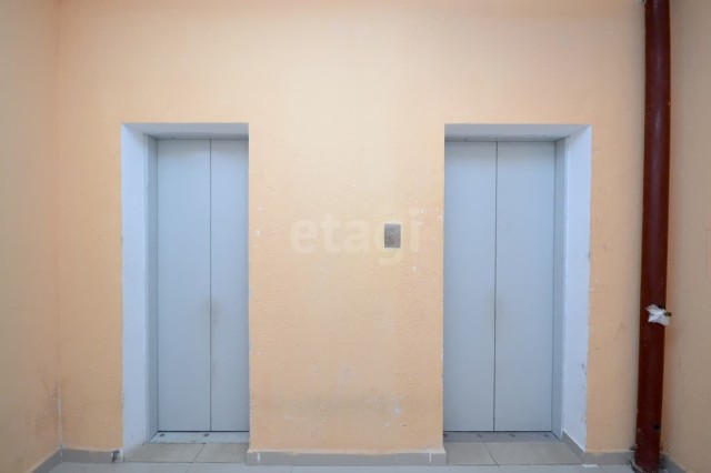 2 комн., 63 м², Монолитно-каркасный, Рынок Столичный 20