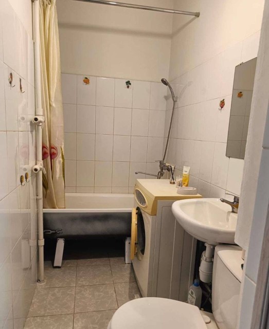 1 комн., 34 м², Блочный, Крестьянский рынок, стадион "Туймаада"