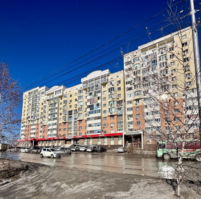 2 комн., 60 м², Монолитно-каркасный, Автовокзал 20