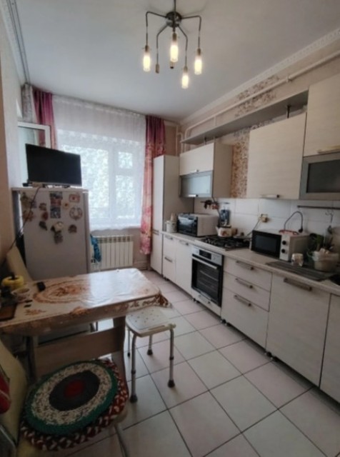 1 комн., 42 м², Инд. планировка, Ильинка 4