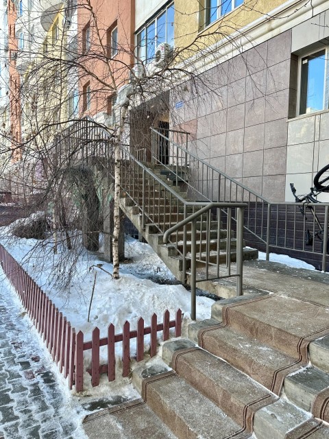 2 комн., 60 м², Монолитно-каркасный, Автовокзал 19