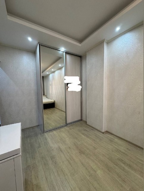 2 комн., 42 м², Монолитно-каркасный, Сайсары 4