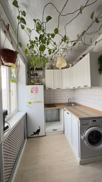 2 комн., 43 м², Блочный, Дом быта