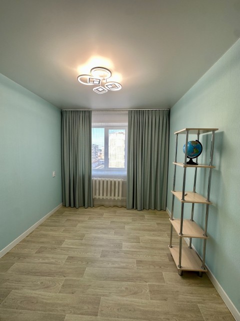 3 комн., 72 м², Инд. планировка, Авиапорт 4