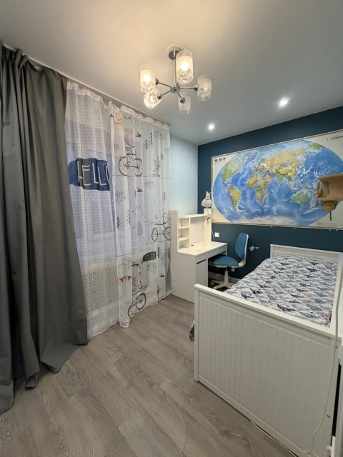 2 комн., 65 м², Блочный, Рынок Столичный 6