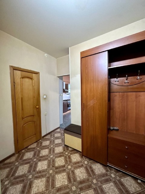 1 комн., 41 м², Инд. планировка, Ильинка 8