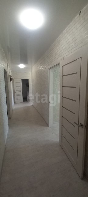 2 комн., 57 м², Дерев. б/у, Кирзавод 11